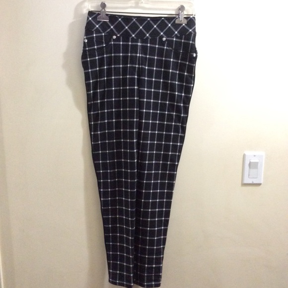 Nygård Luxe Slims jeggings - Picture 1 of 12